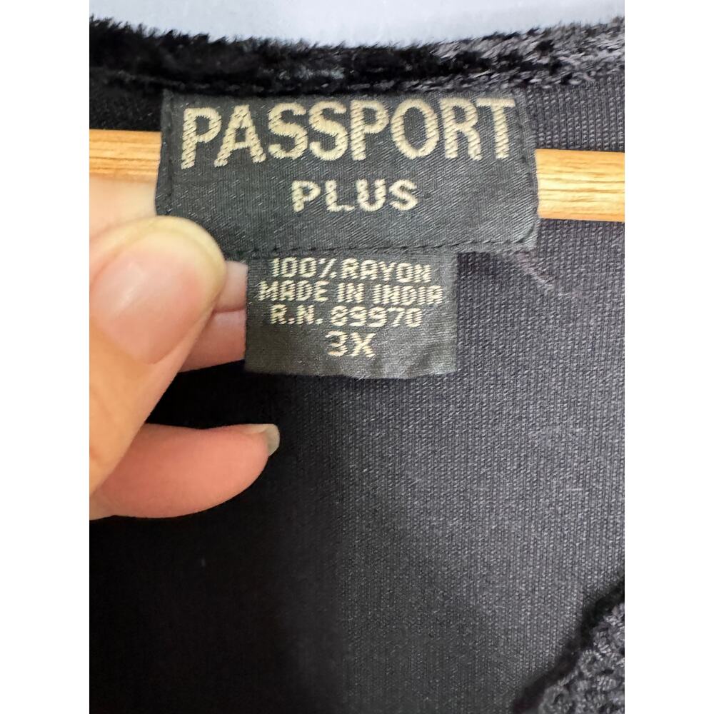 VTG Passport Plus Black Velvet Y2K Tunic Blouse Size: 3X 100% Rayon - Picture 4 of 4